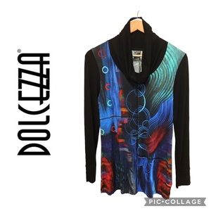 🆕 Striking Tunic Size S 🌹🌼🌹🌼